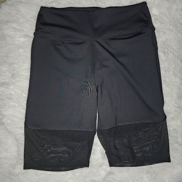 Victoria's Secret PINK Active Bike Short - Picture 3 of 7